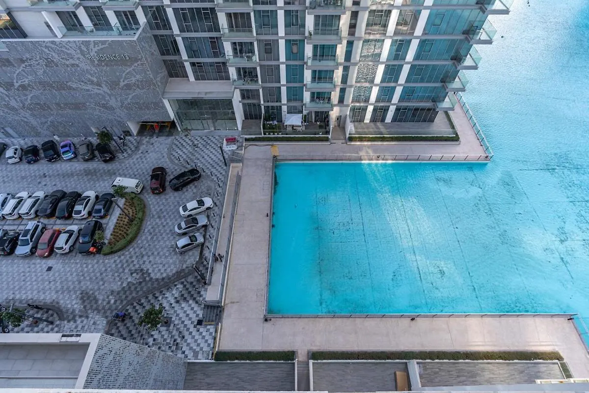 Bookable-3 Bed Crystal Lagoon Dubai Apartment