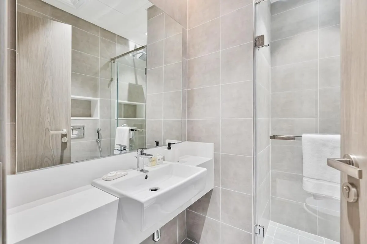 Bookable-3 Bed Crystal Lagoon Dubai