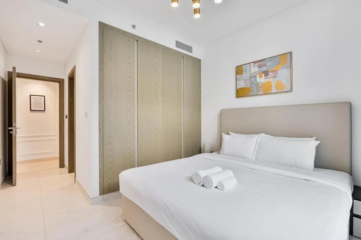 Bookable-3 Bed Crystal Lagoon Dubái Apartamento